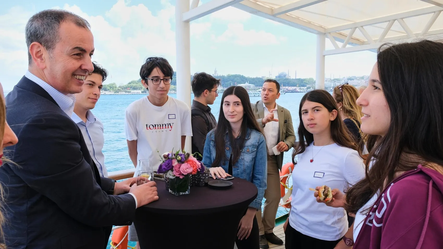 Liseliler geleceğin teknolojilerini WorkupOnBoard ile tasarlıyor