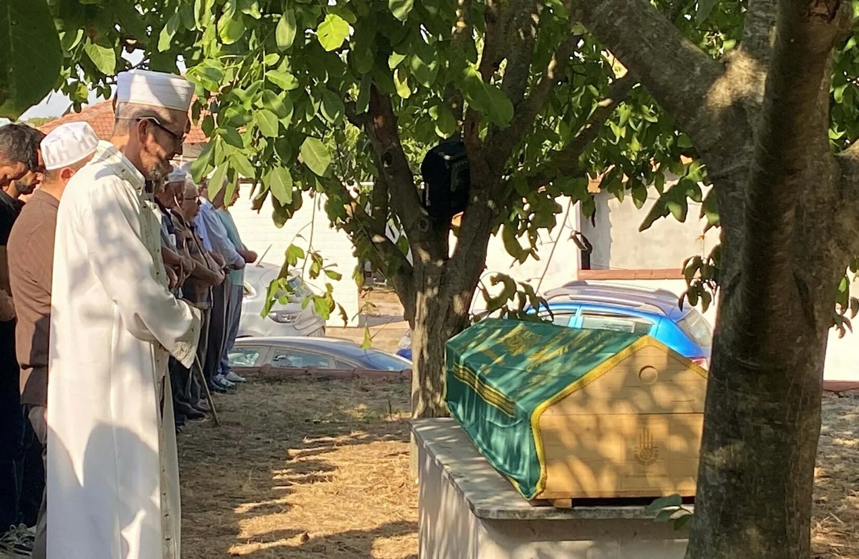 Esenyurt’ta şüpheli ölüm sonrası Emirhan Yıldız son yolculuğuna uğurlandı