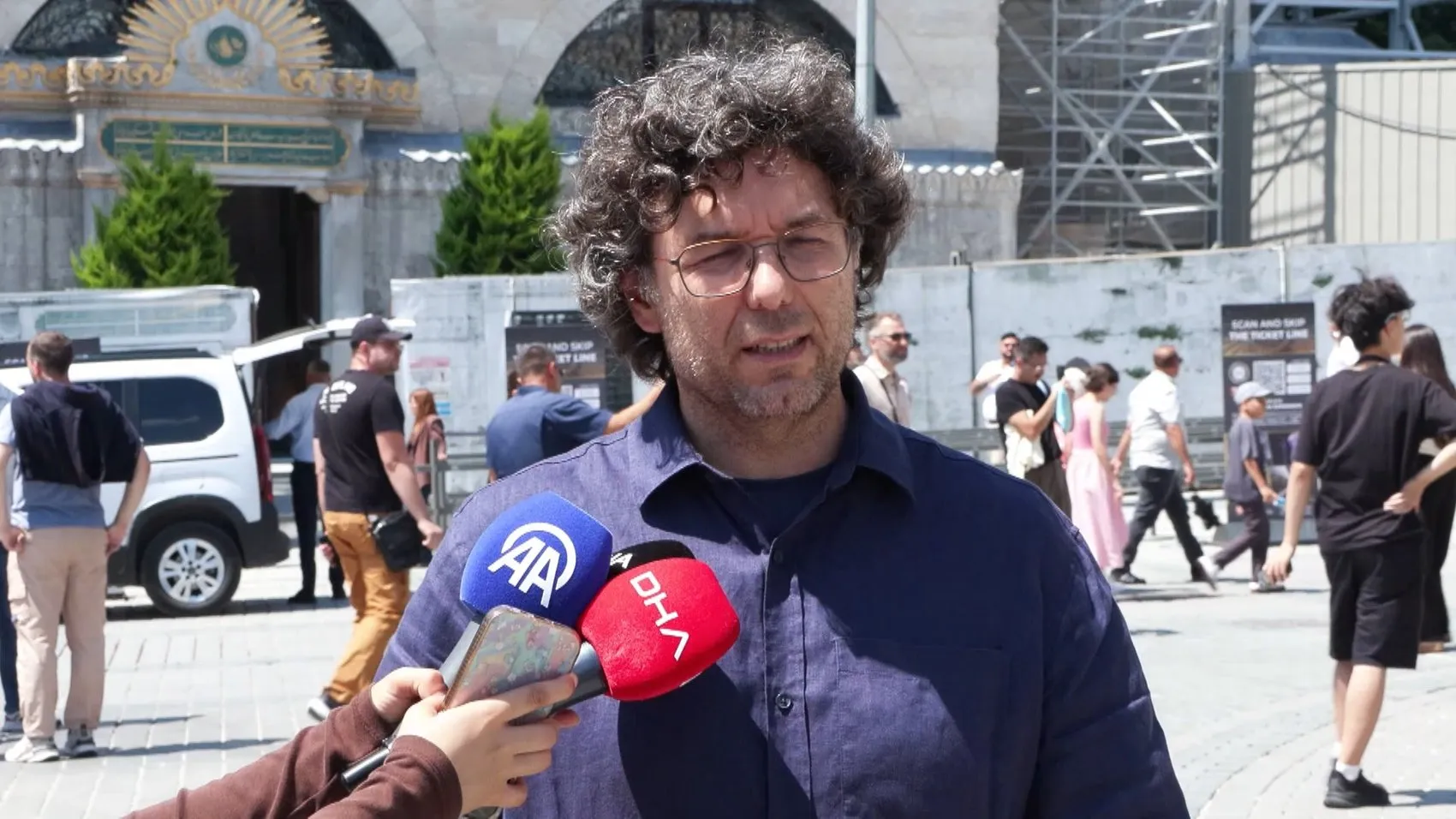 Ayasofya’da kubbenin üzerindeki kurşun kaplamalar kaldırılıyor