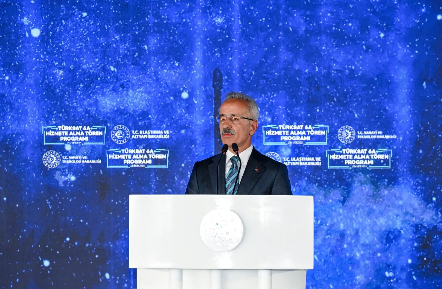 Türkiye uzayda yerli uydu devrine geçti
