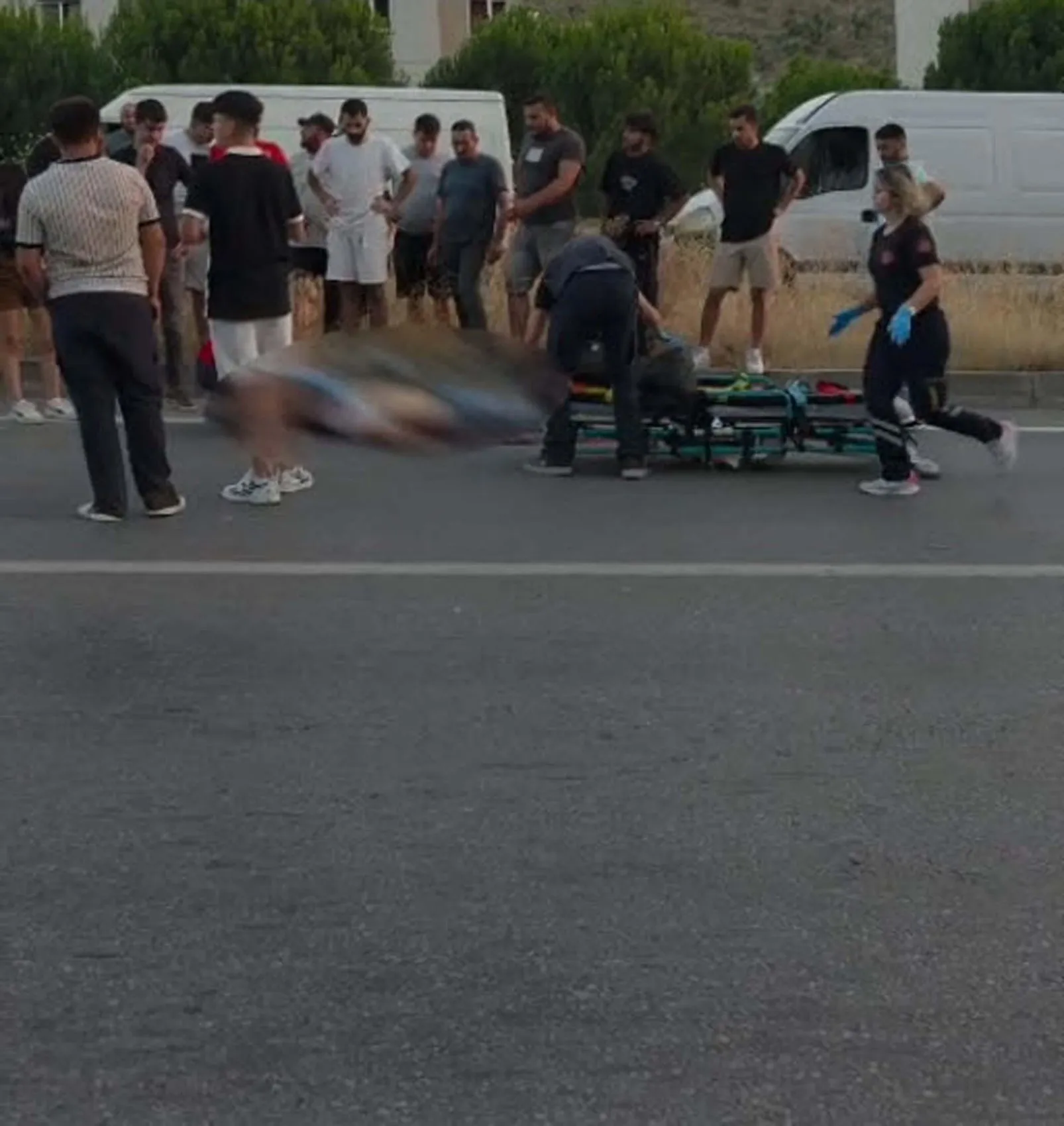 Milas’ta motosiklet kazası kamerada