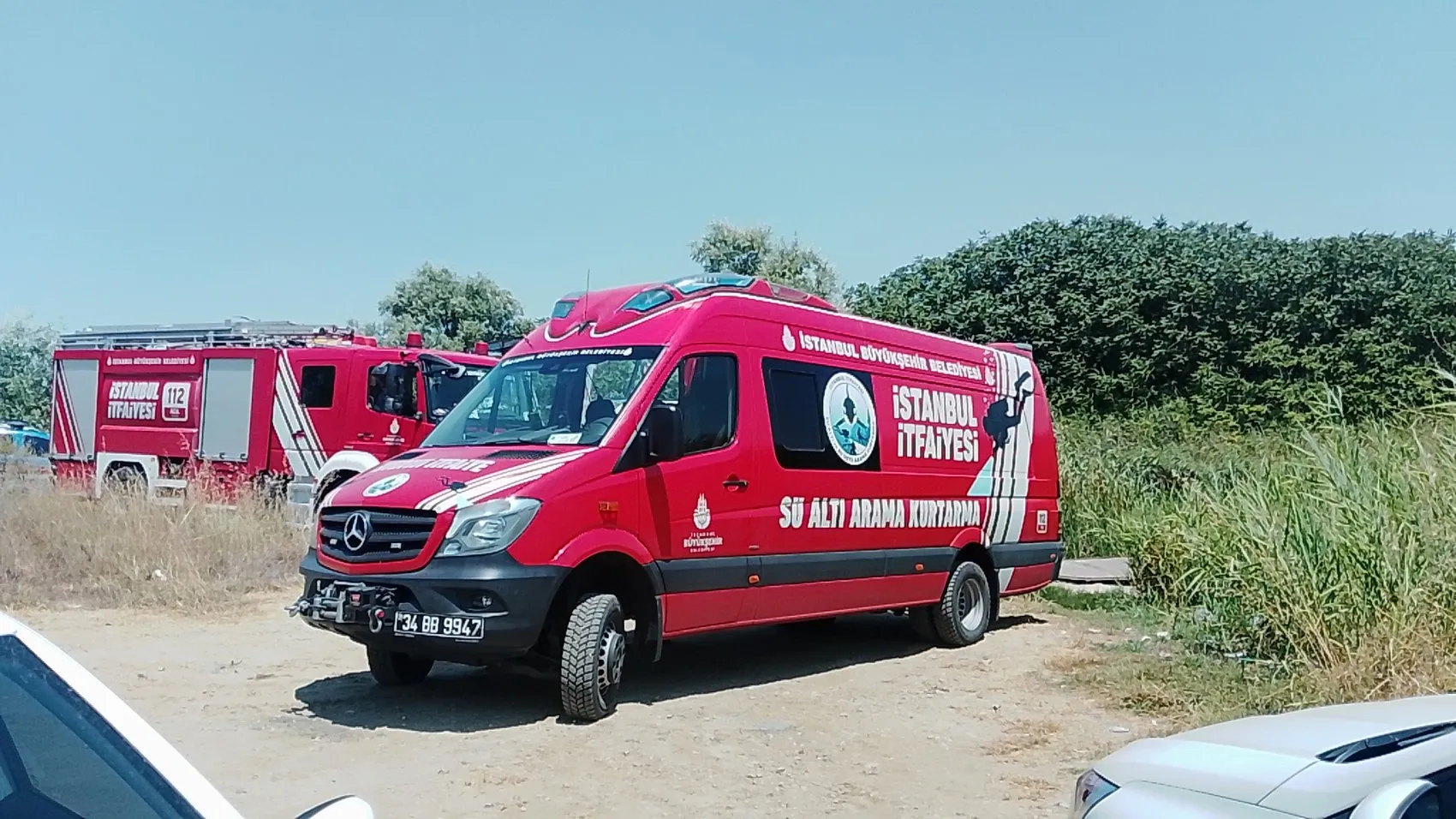 Silivri'de gölete giren genç boğularak hayatını kaybetti