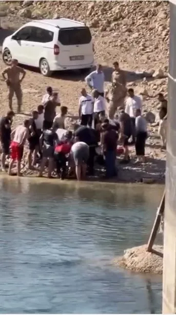 Mardin Dargeçit'te baraj gölüne giren genç hayatını kaybetti