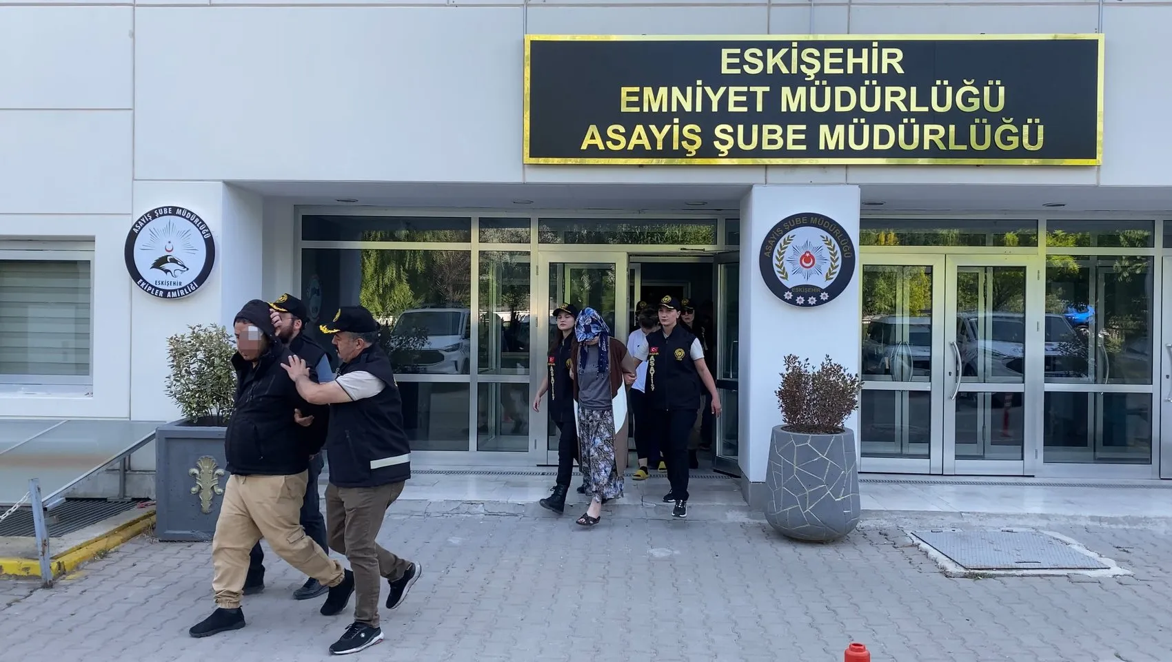 Eskişehir’de sokak kavgasına polis müdahalesi 18 kişi gözaltında