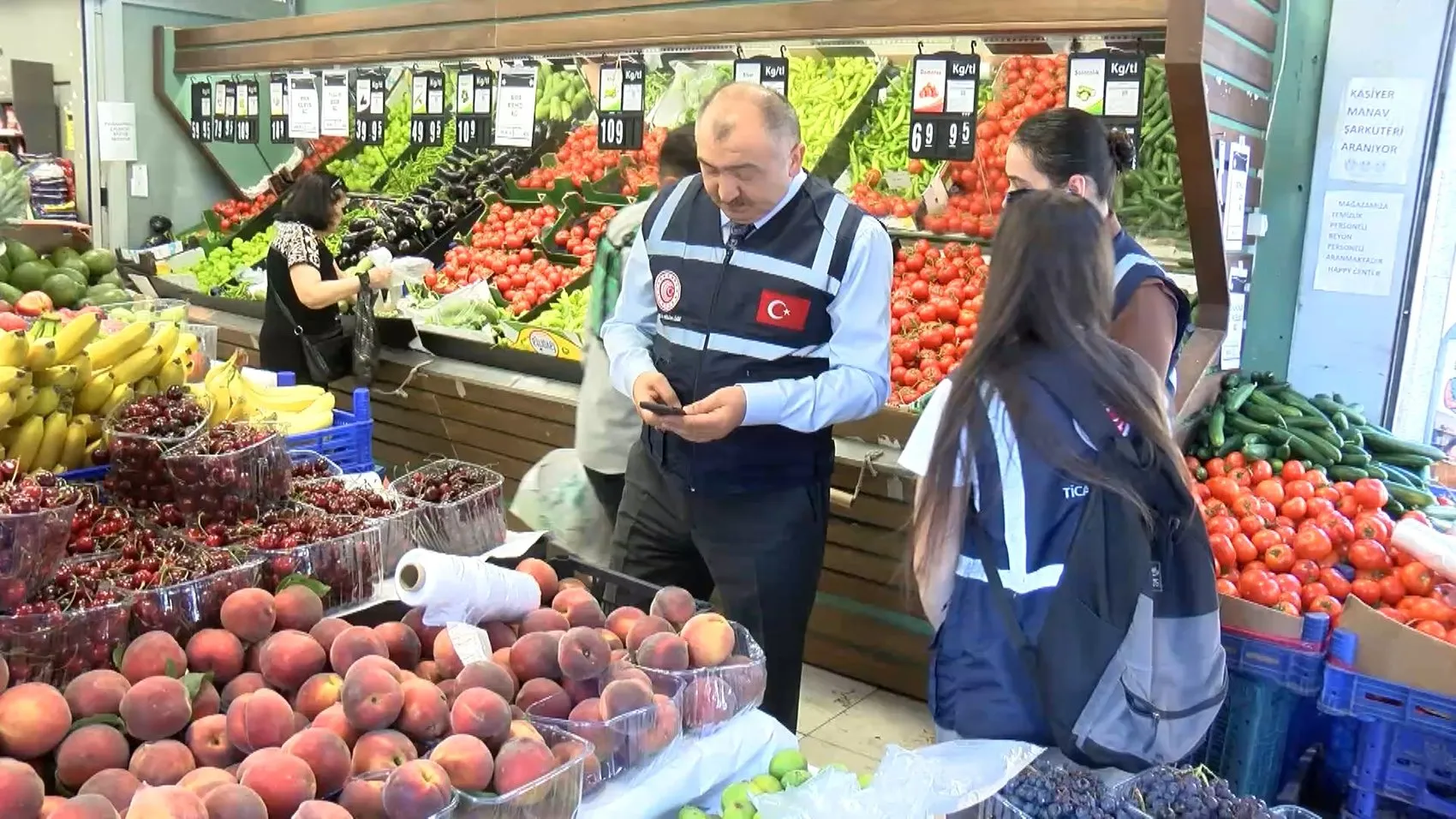 İstanbul marketlerinde etiket denetimi operasyonu başladı