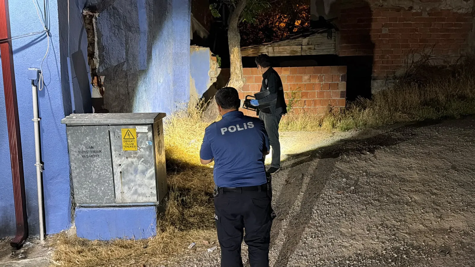 Eskişehir'de gece yarısı kundaklama dehşeti