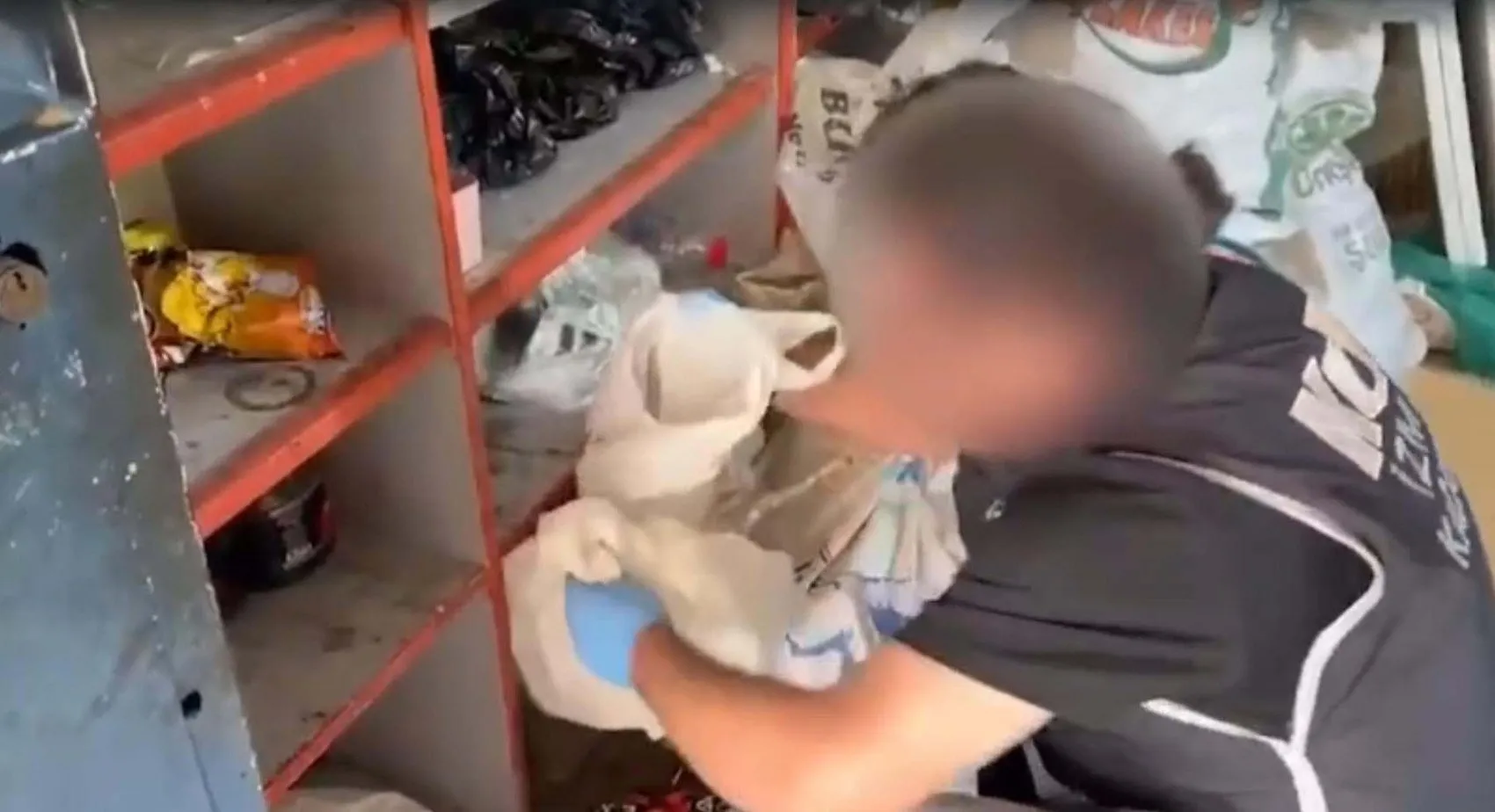İzmir'de kaçak içki operasyonu