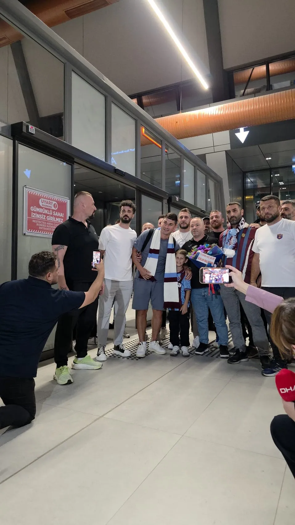 Trabzonspor'un yeni yıldızı Ruslan Malinovskyi şehre ayak bastı