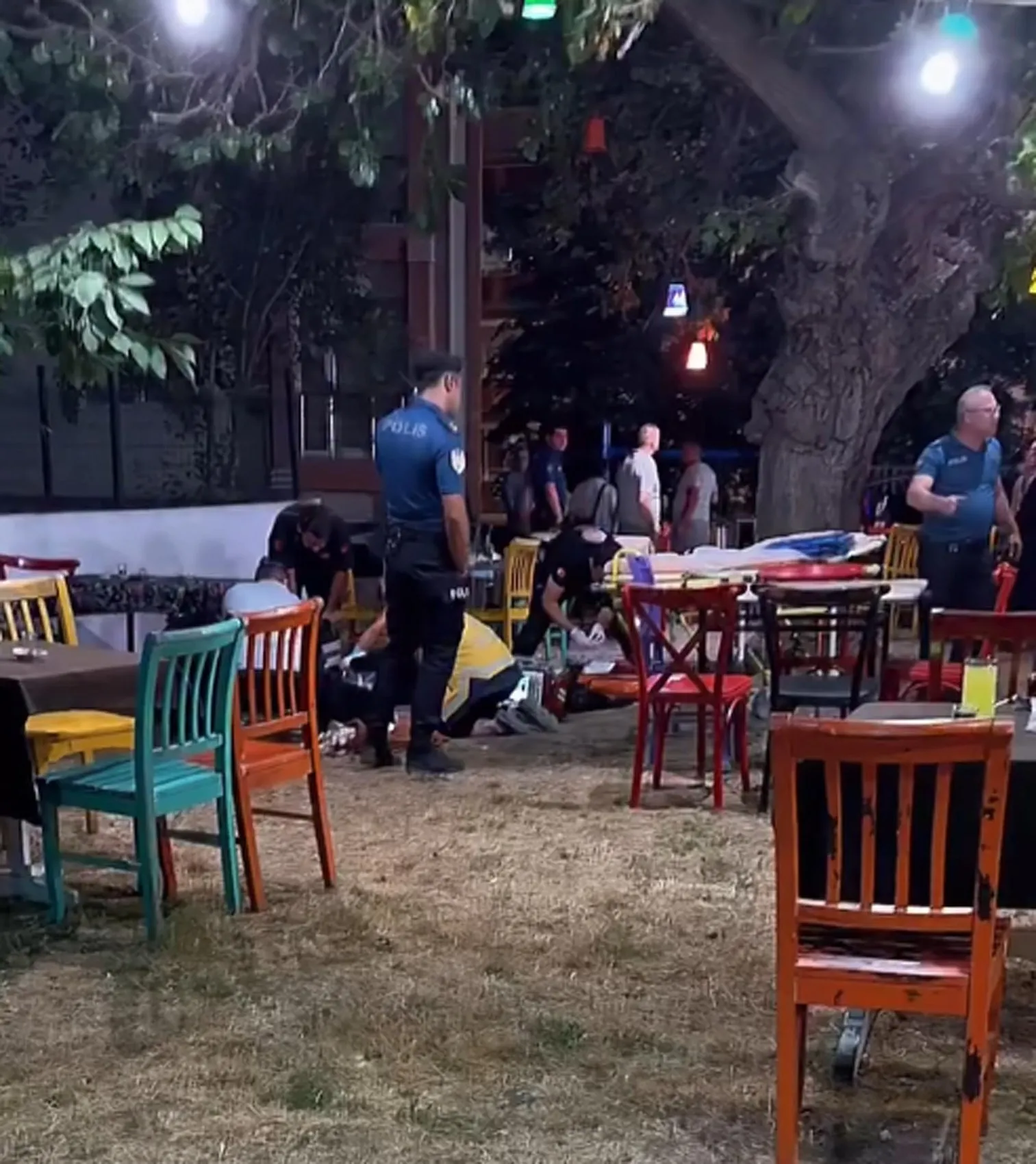 Kırklareli'nde parkta vahşet Eski eşini öldürdü, kızını vurdu