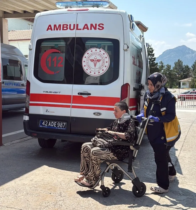 Seydişehir yolunda iki araç çarpıştı