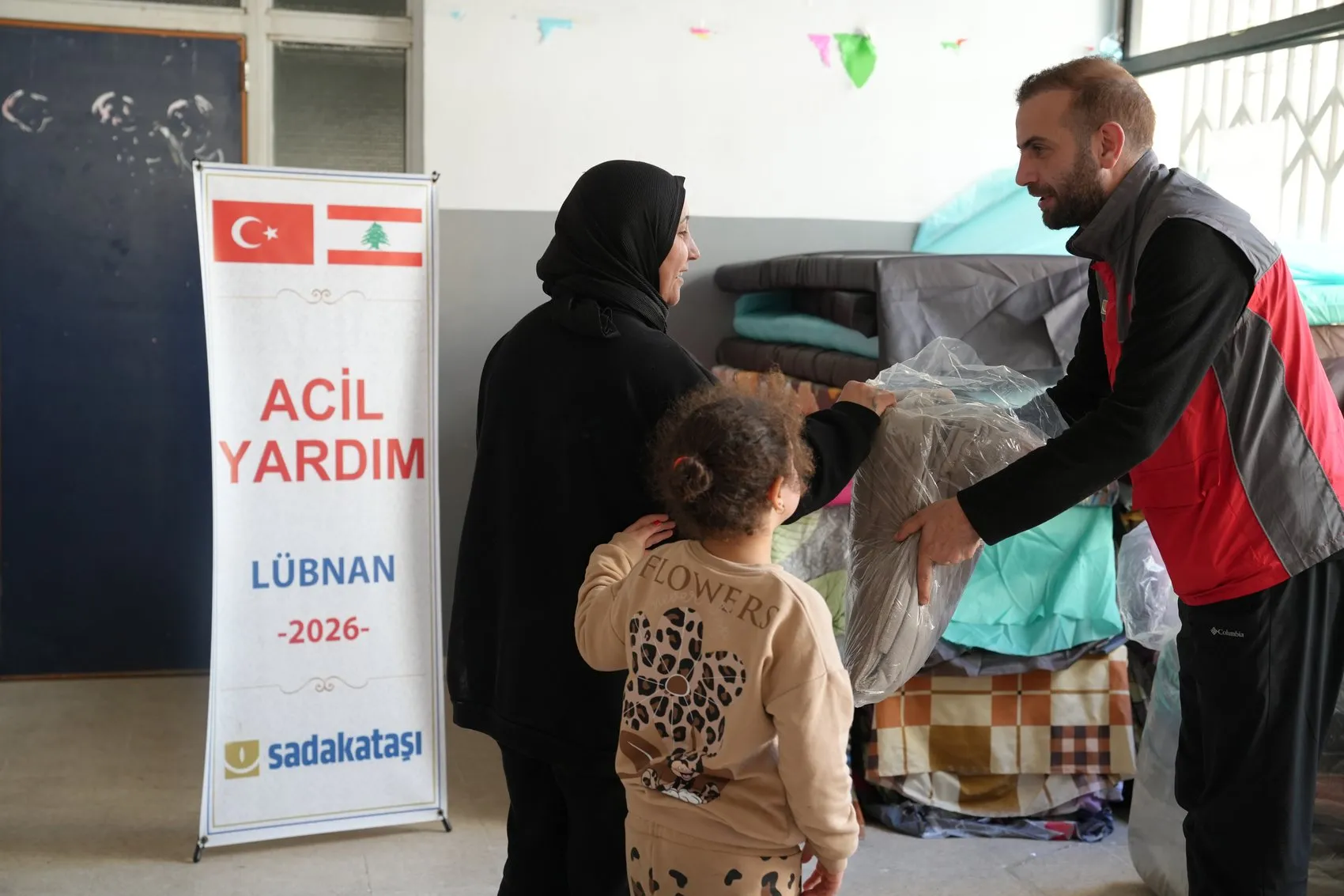 Türkiye'deki sivil toplumdan Lübnan'a 1,2 milyar liralık yardım eli