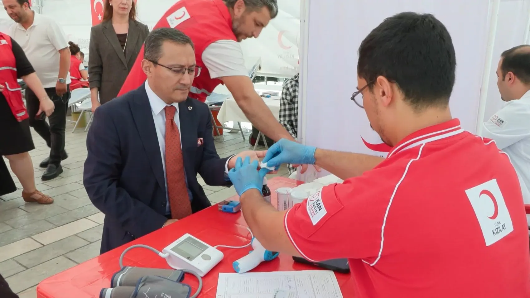 Bağcılar meydanında üç günlük kan seferberliği başladı