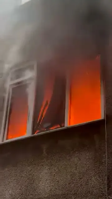 Hopa'da sönmeyen yangın korkuttu