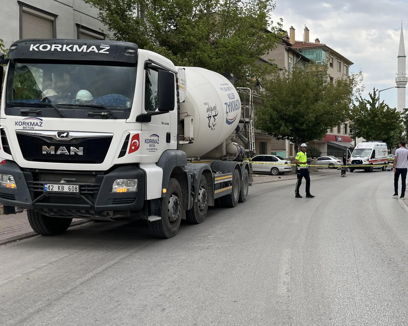 Konya’da beton mikseri dehşeti 62 yaşındaki bisikletli hayatını kaybetti