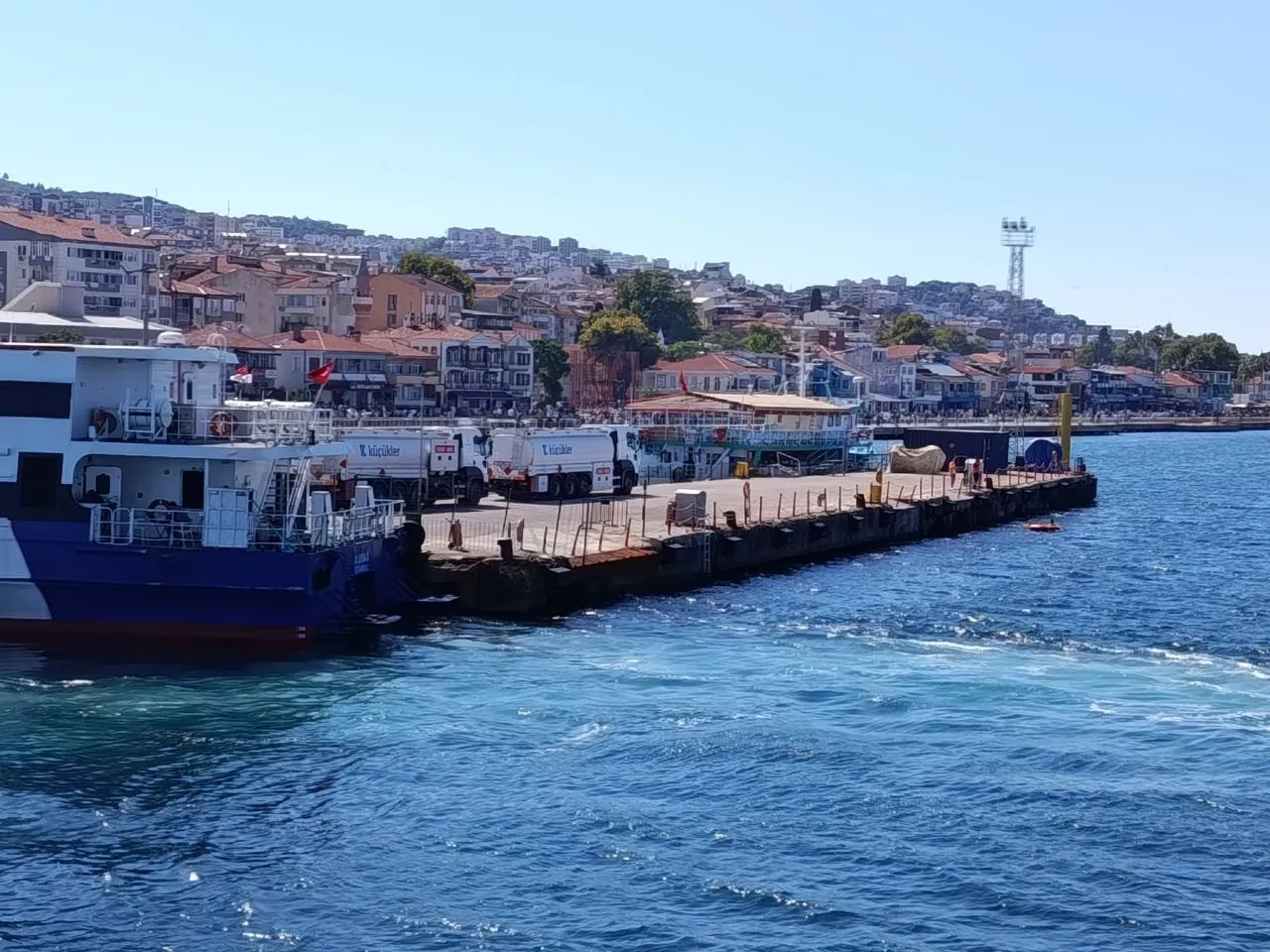 Mudanya açıklarında sürüklenen genç Sahil Güvenlik ile kurtarıldı