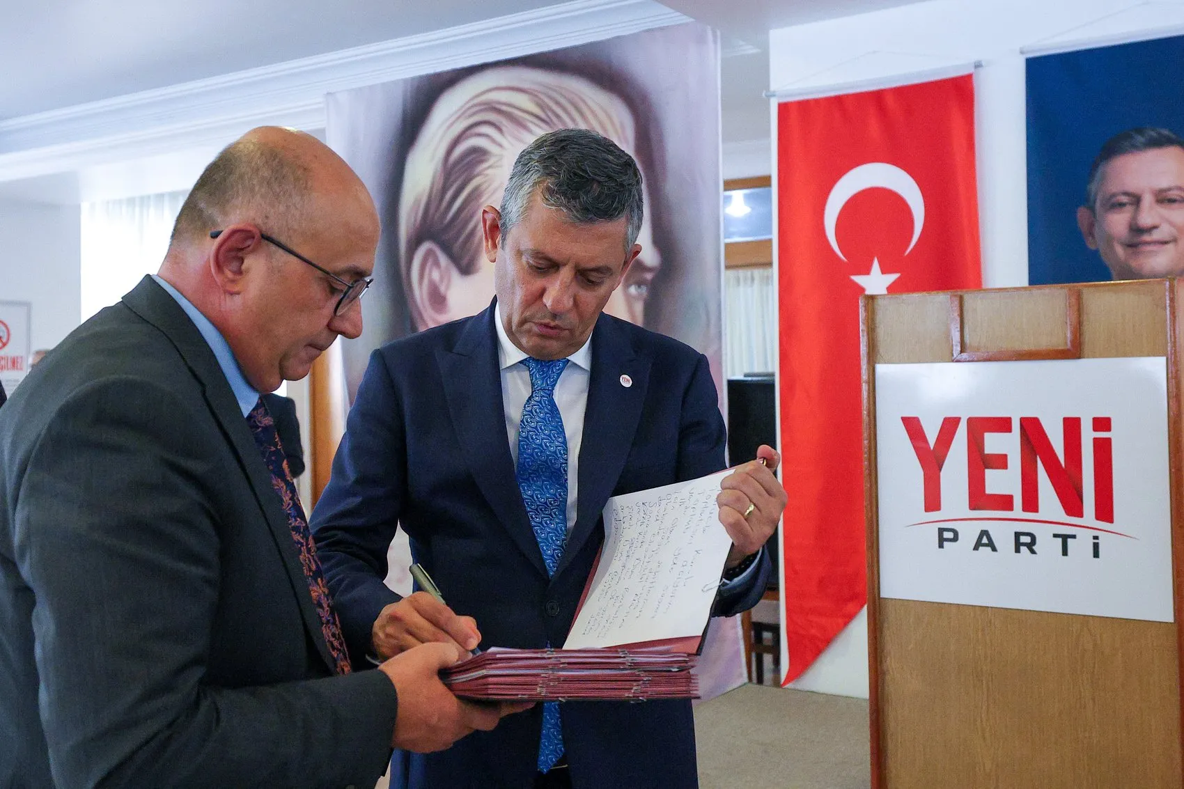 Özgür Özel'in yeni siyasi hamlesi belli oldu