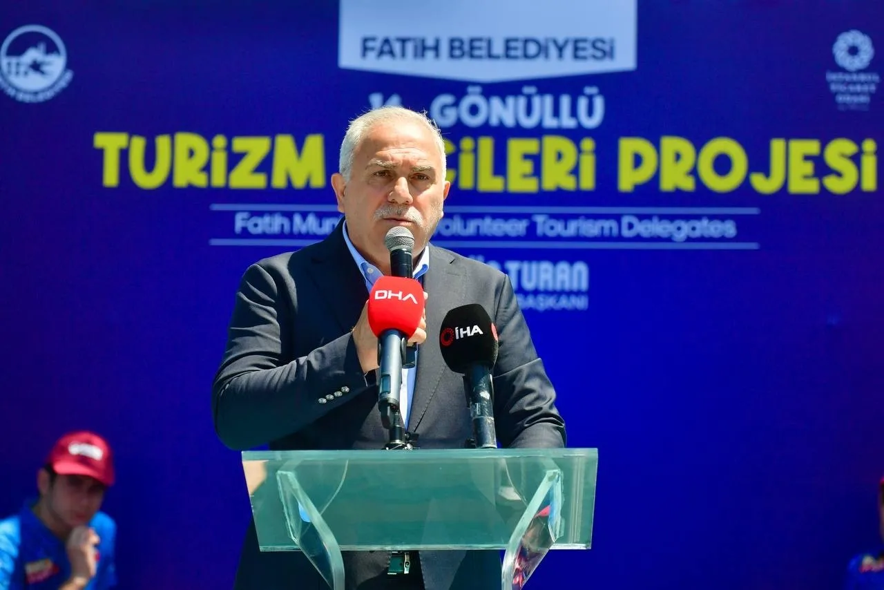 İstanbul’un kalbinde genç rehberler dönemi başladı