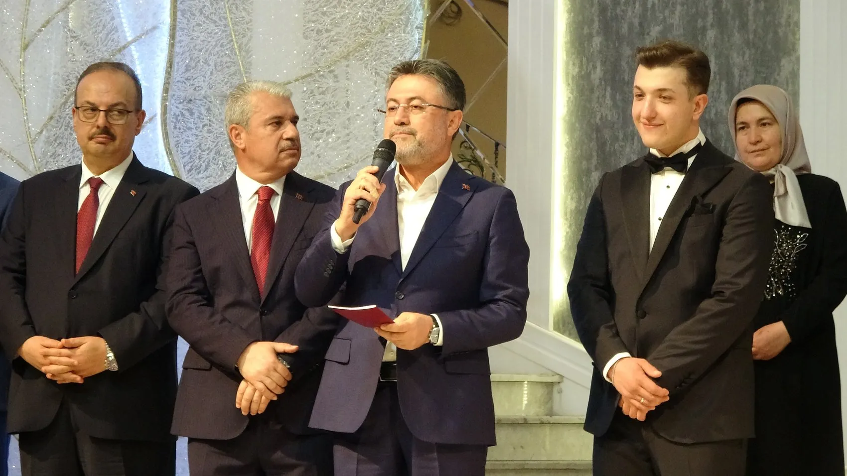 Bakan Yumaklı Konya'da nikah masasına tanıklık etti
