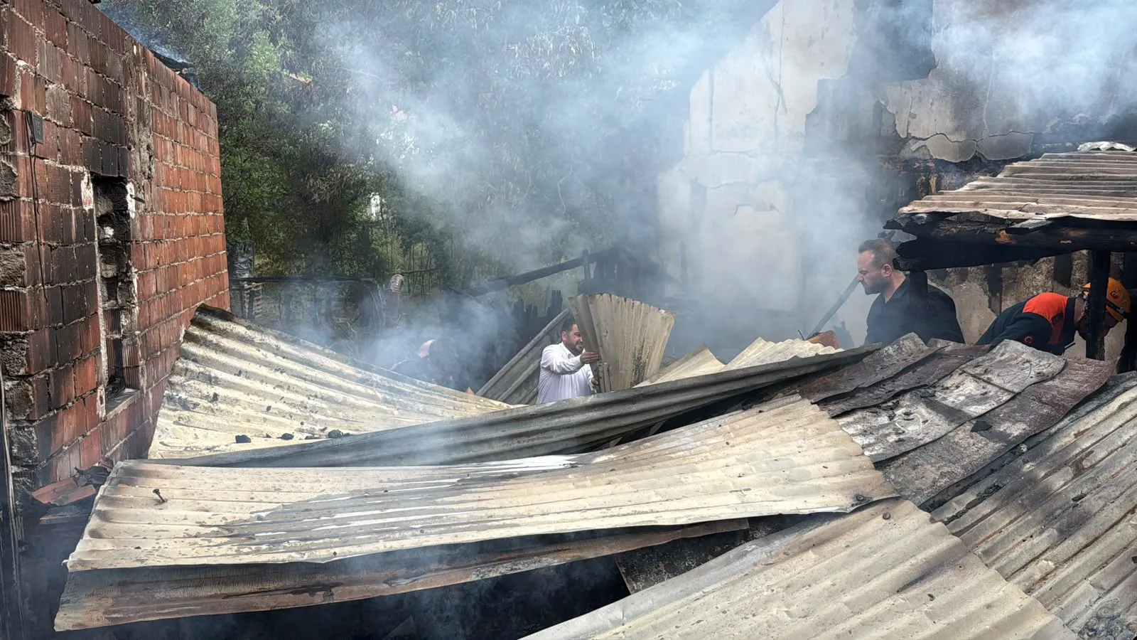 Karabük'te ıhlamur toplamaya giden ailenin evinde 2 yaşındaki çocuk can verdi