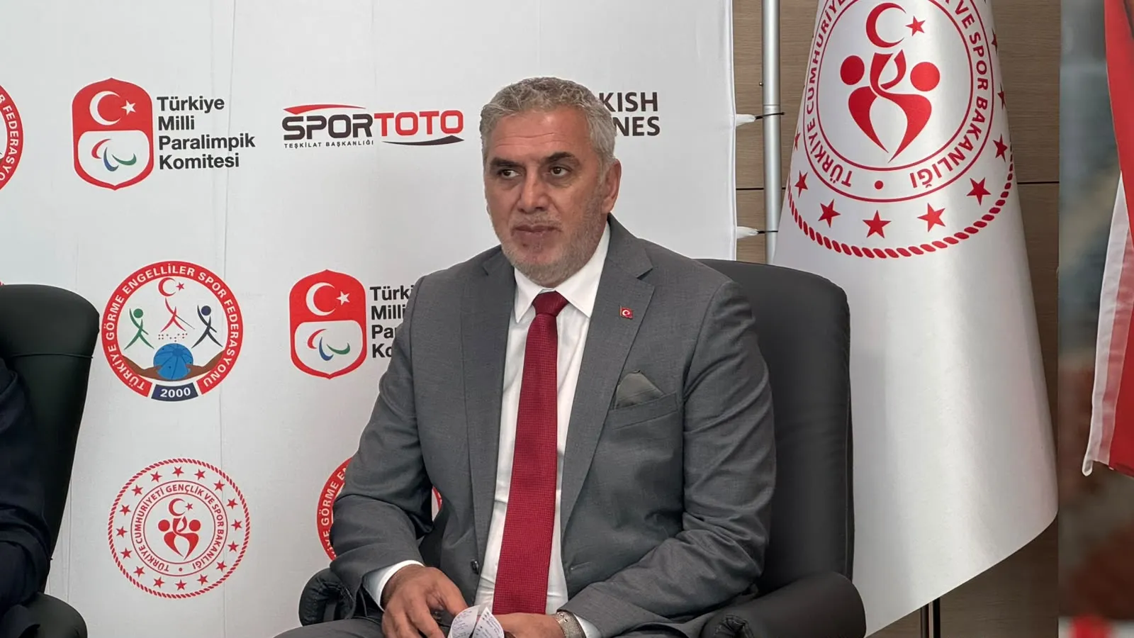 Milli atlet Serkan Yıldırım’ın elinden alınan altın madalyası geri dönüyor