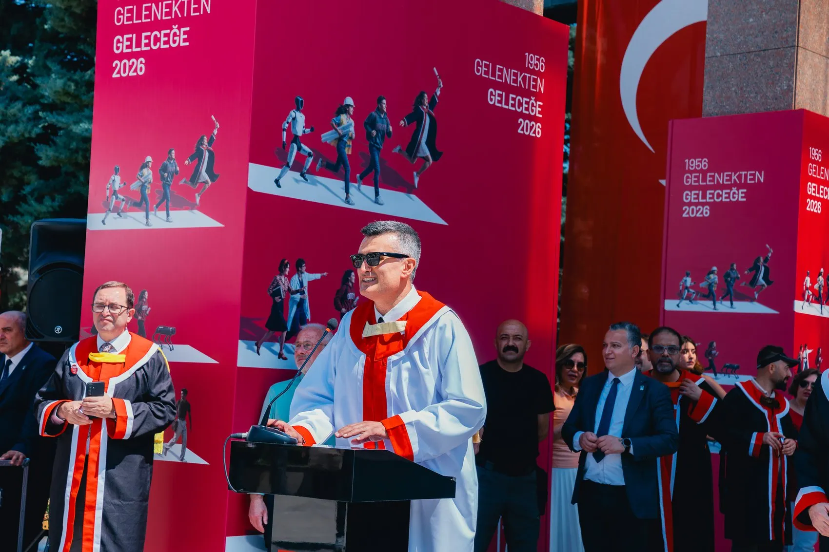 ODTÜ 70 yaşında mezunlarını kampüste ağırladı