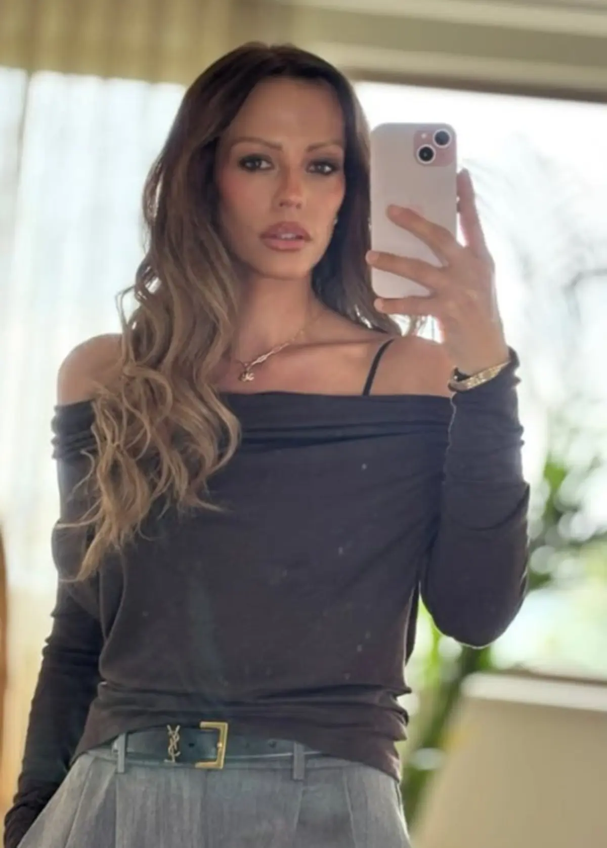 Ankaralı Ayşe Demet Özdemir in şöhret yolculuğunu anlattı! Asıl hocası ablası deyince... Herkes onu merak etti 3