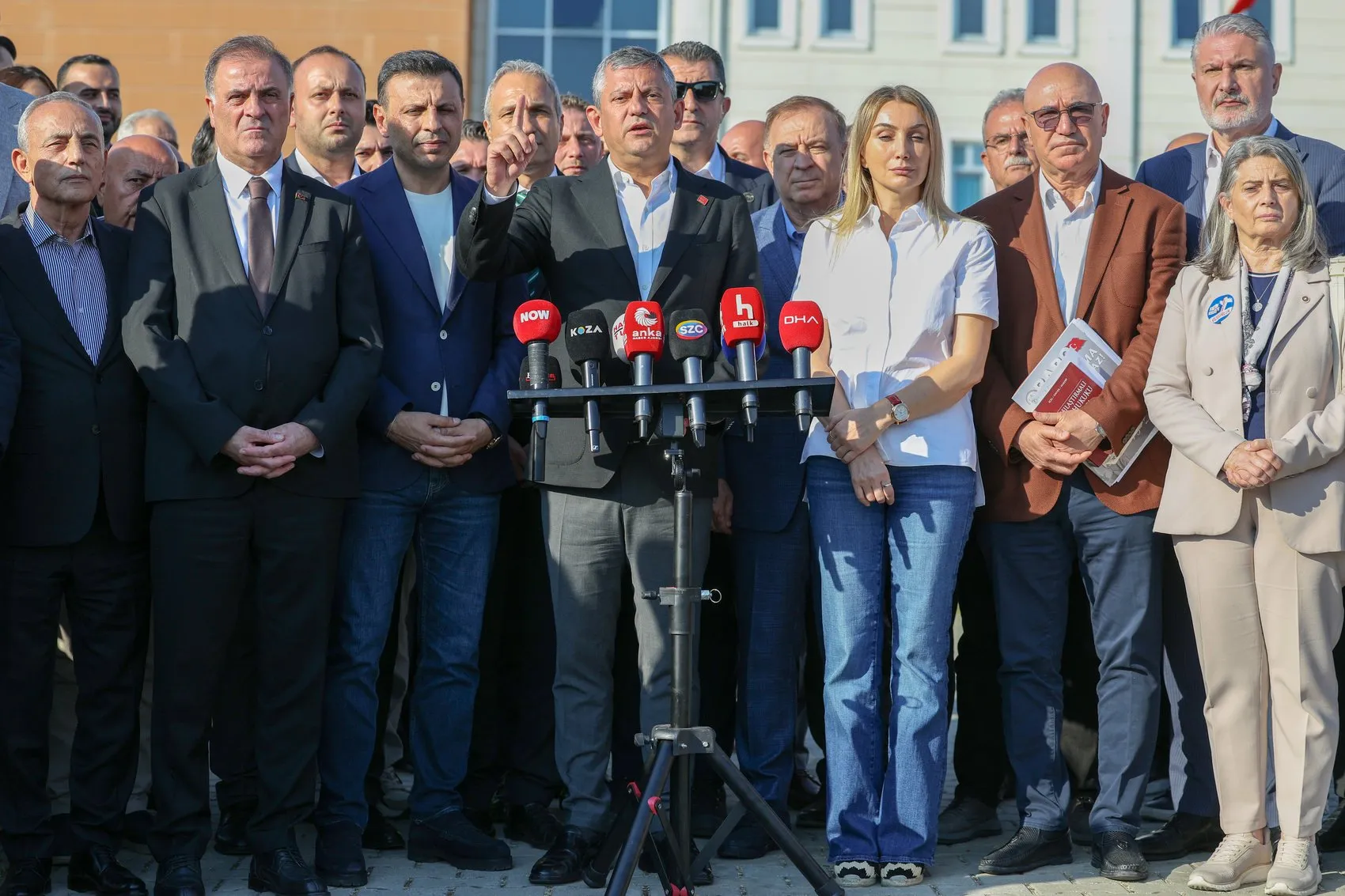İmamoğlu davasında savunma krizi Mahkeme başkanı süreyi kısıtladı