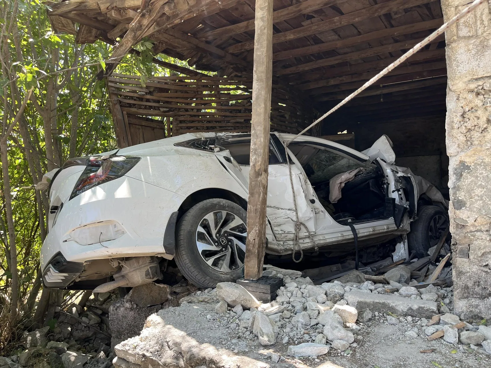 Muğla'da düğün hazırlığı yapan çiftin kahvaltı yolculuğu acı bitti