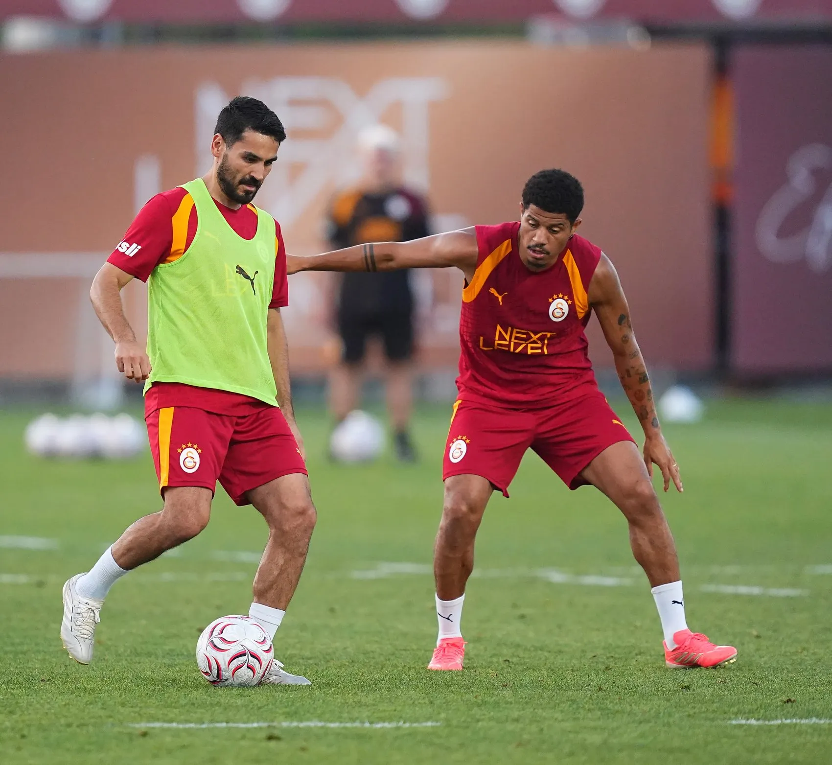 Galatasaray yeni sezon için tempoyu yükseltti