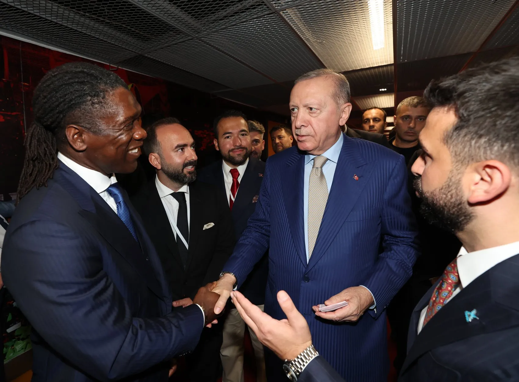 Erdoğan'dan TÜGVA vurgusu Gençlik milletin atardamarıdır