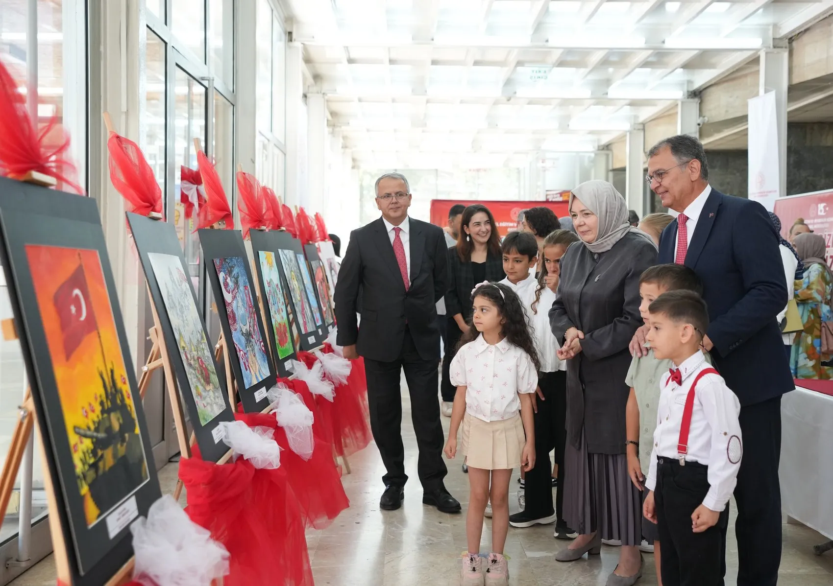 15 Temmuz için öğrenciler sanatla bir araya geldi