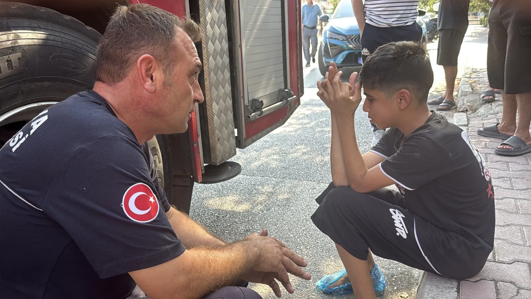 Antalya'da küçük çocuğun sebep olduğu yangın yürekleri ısıttı