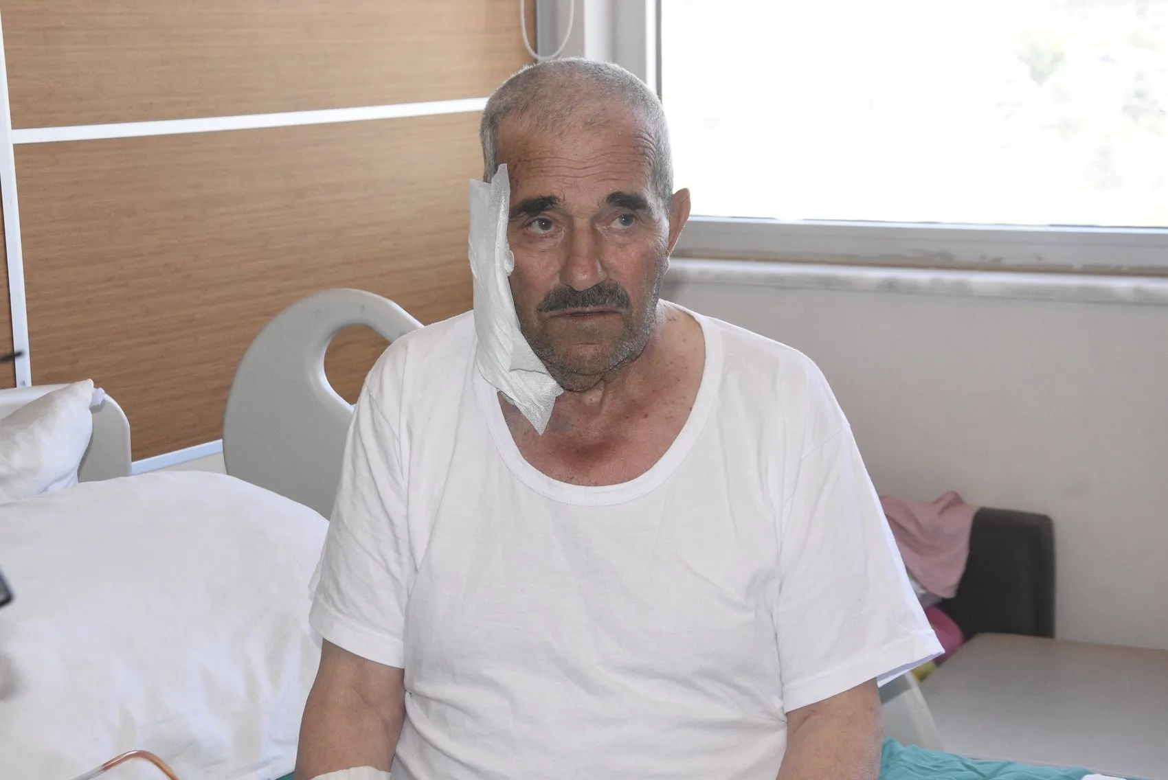 Bitlis'te bir ilk Tükürük bezi tümörü yerinde tedavi edildi