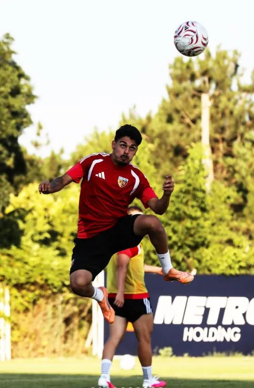 Kayserispor yeni sezon için vites yükseltti