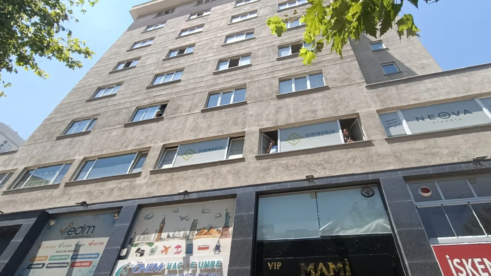 Gaziantep’teki iş merkezinde korkutan yangın