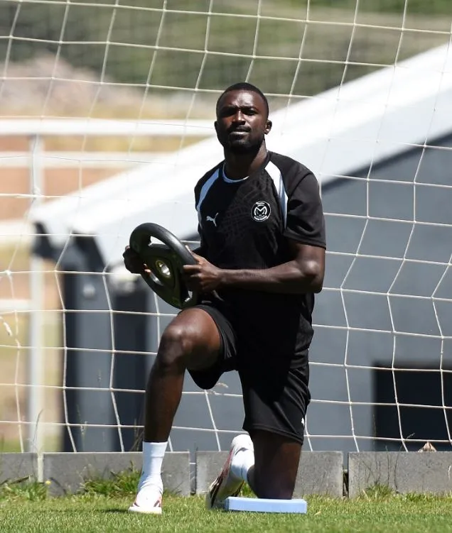 Manisa FK yeni sezon için Erciyesin zirvesinde ter döküyor