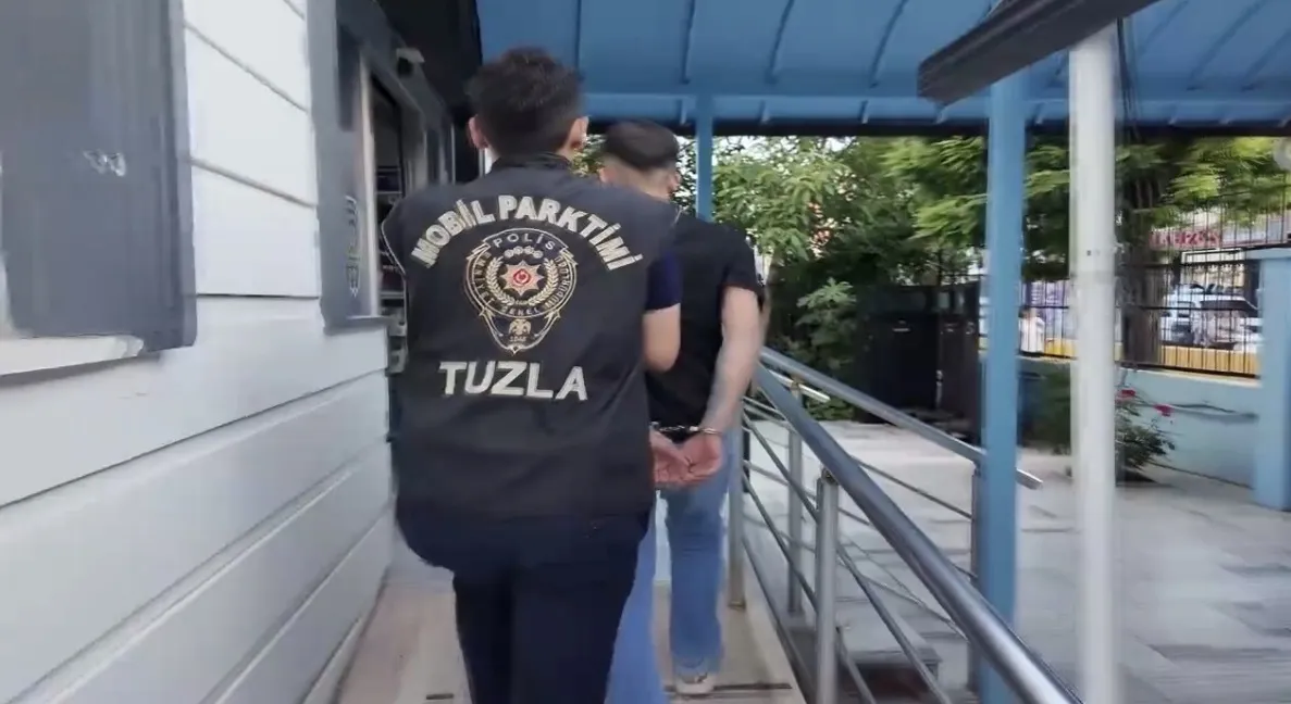 Tuzla’daki narkotik operasyonunda binlerce hap ele geçirildi