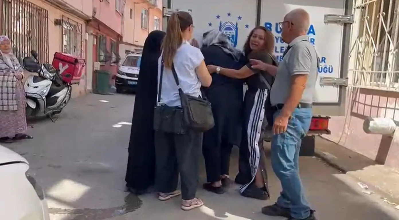 Bursa'da feci kaza Merdivenlerden düşen adam hayatını kaybetti