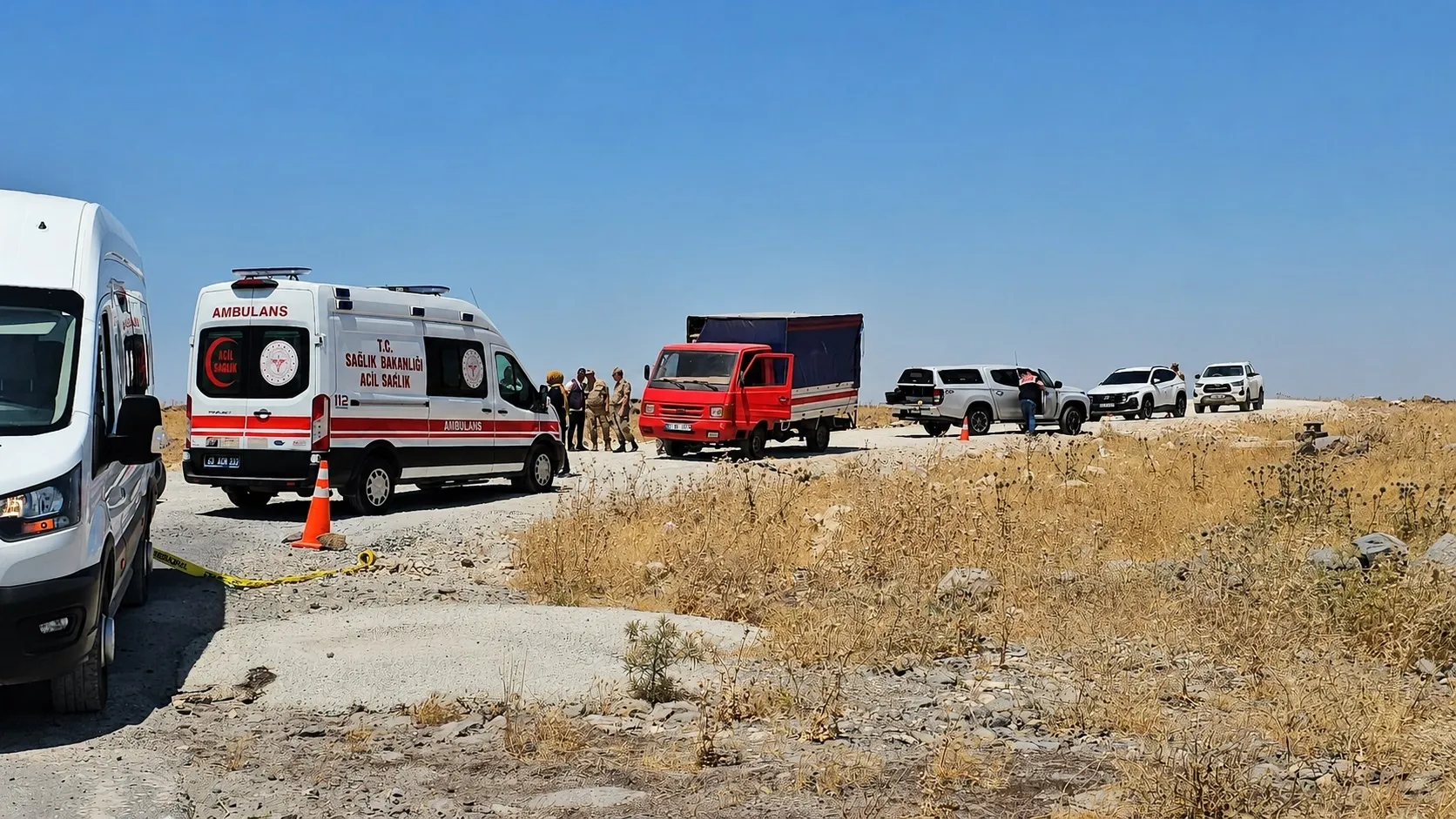 Şanlıurfa'da araç içinde şüpheli ölüm