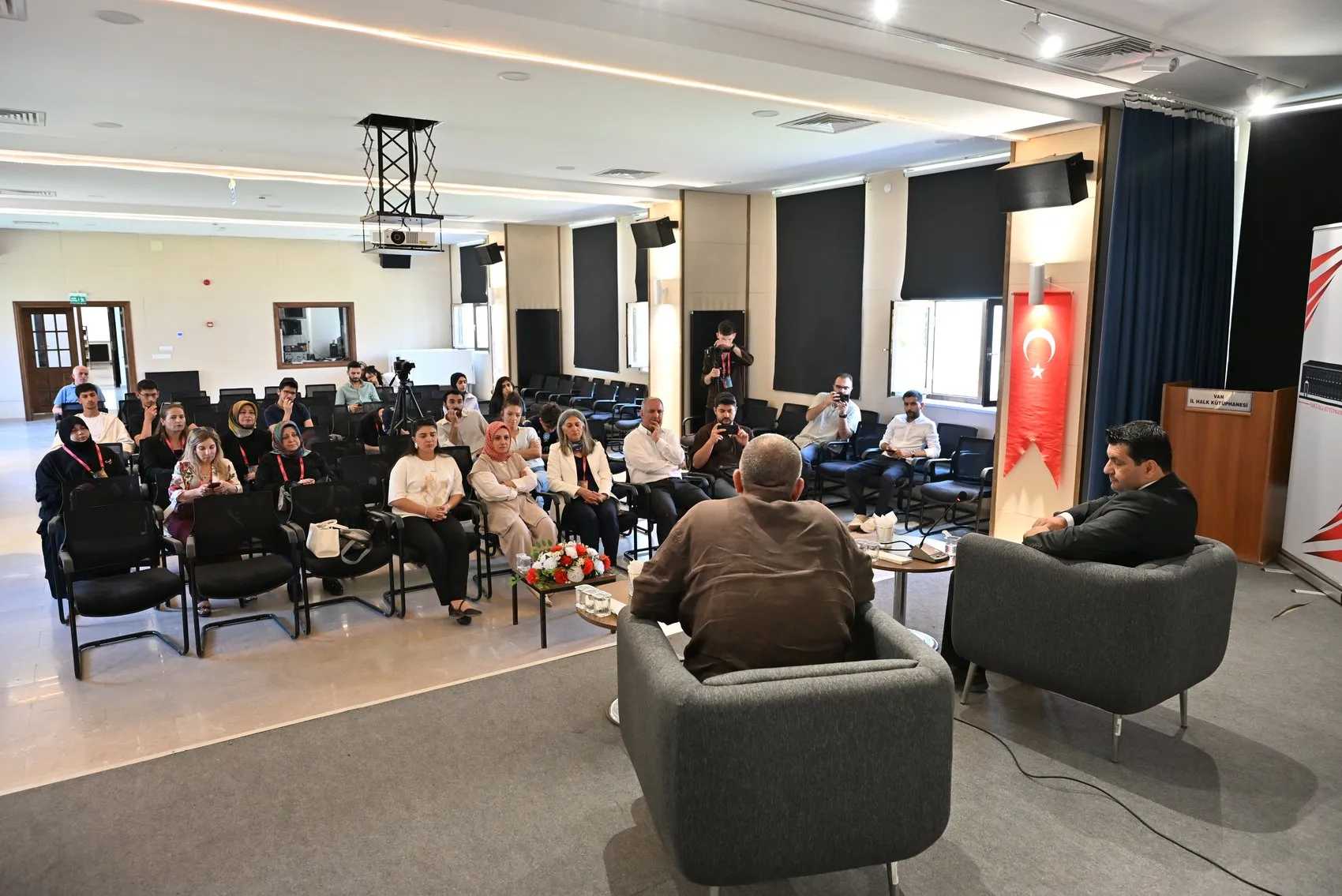 Van on gün boyunca sanat ve müzikle hareketlenecek
