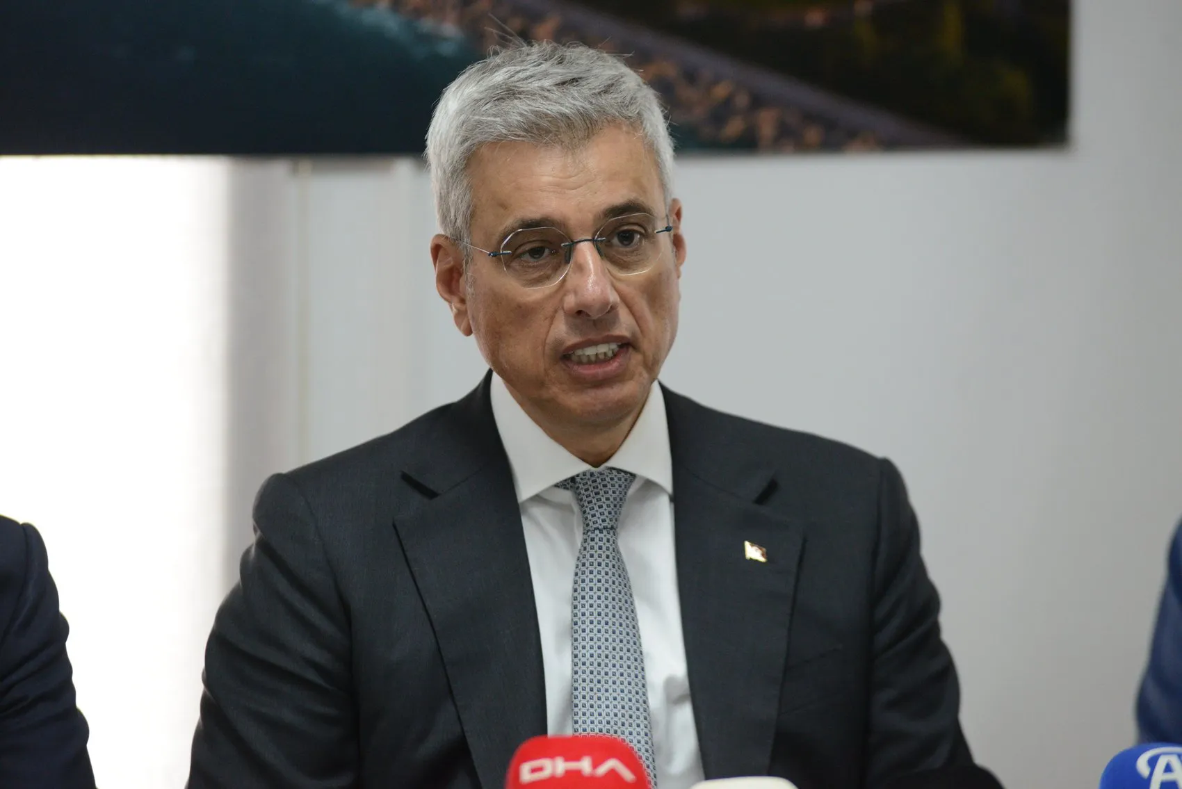 Bakan Memişoğlu Rize'deki hastane inşaatını inceledi