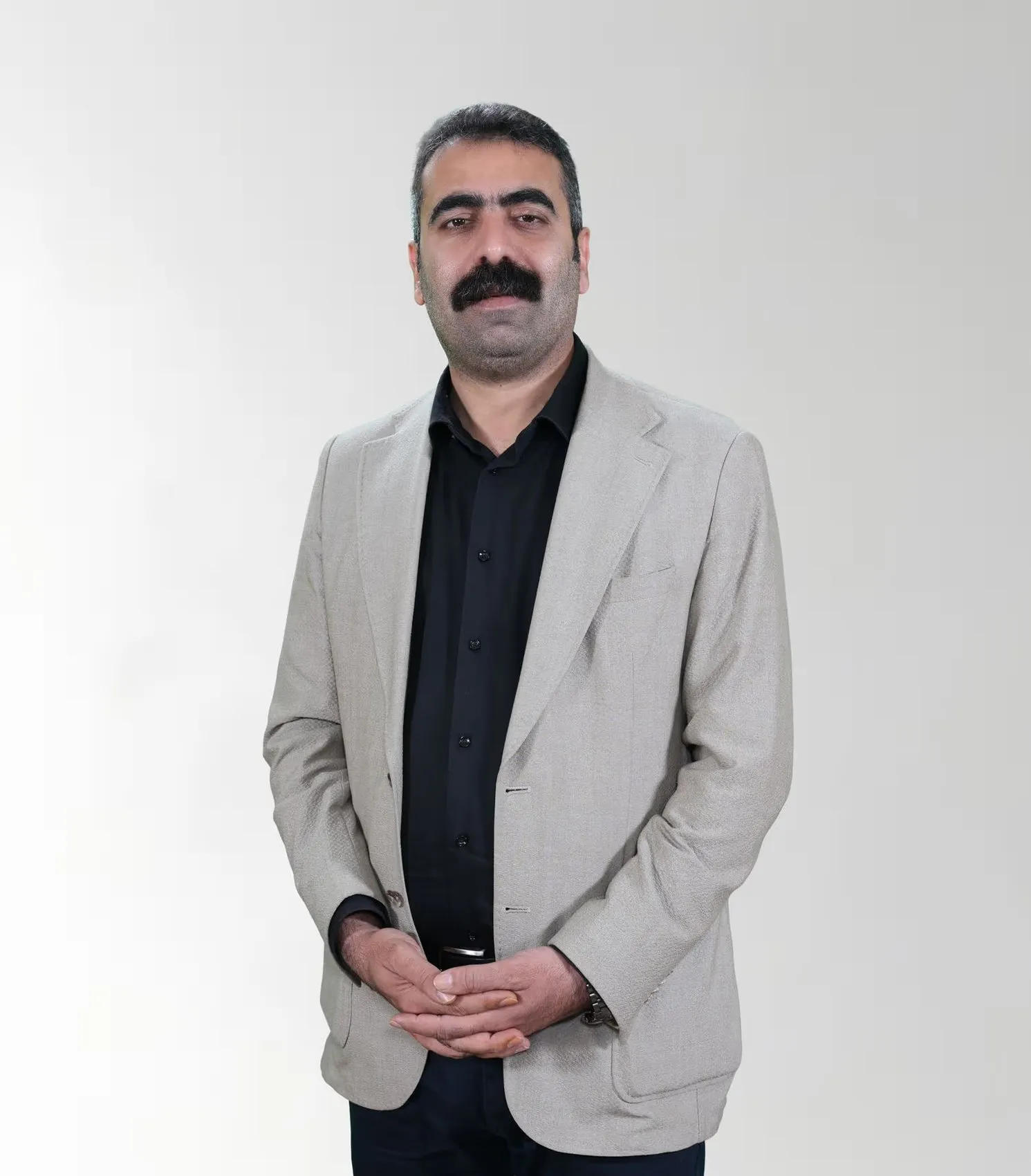Diyarbakır Büyükşehir Eş Başkanı Doğan Hatun görevini bıraktı