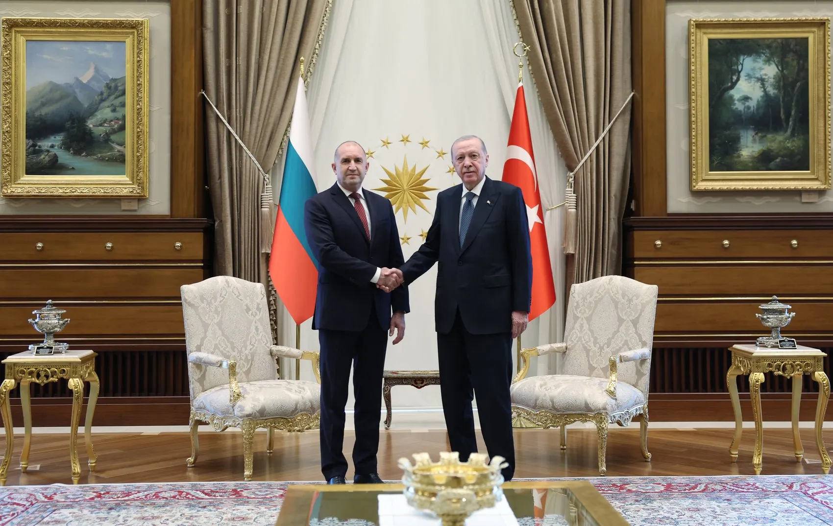 Erdoğan Ankara'da Bulgaristan Başbakanı Radev ile bir araya geldi