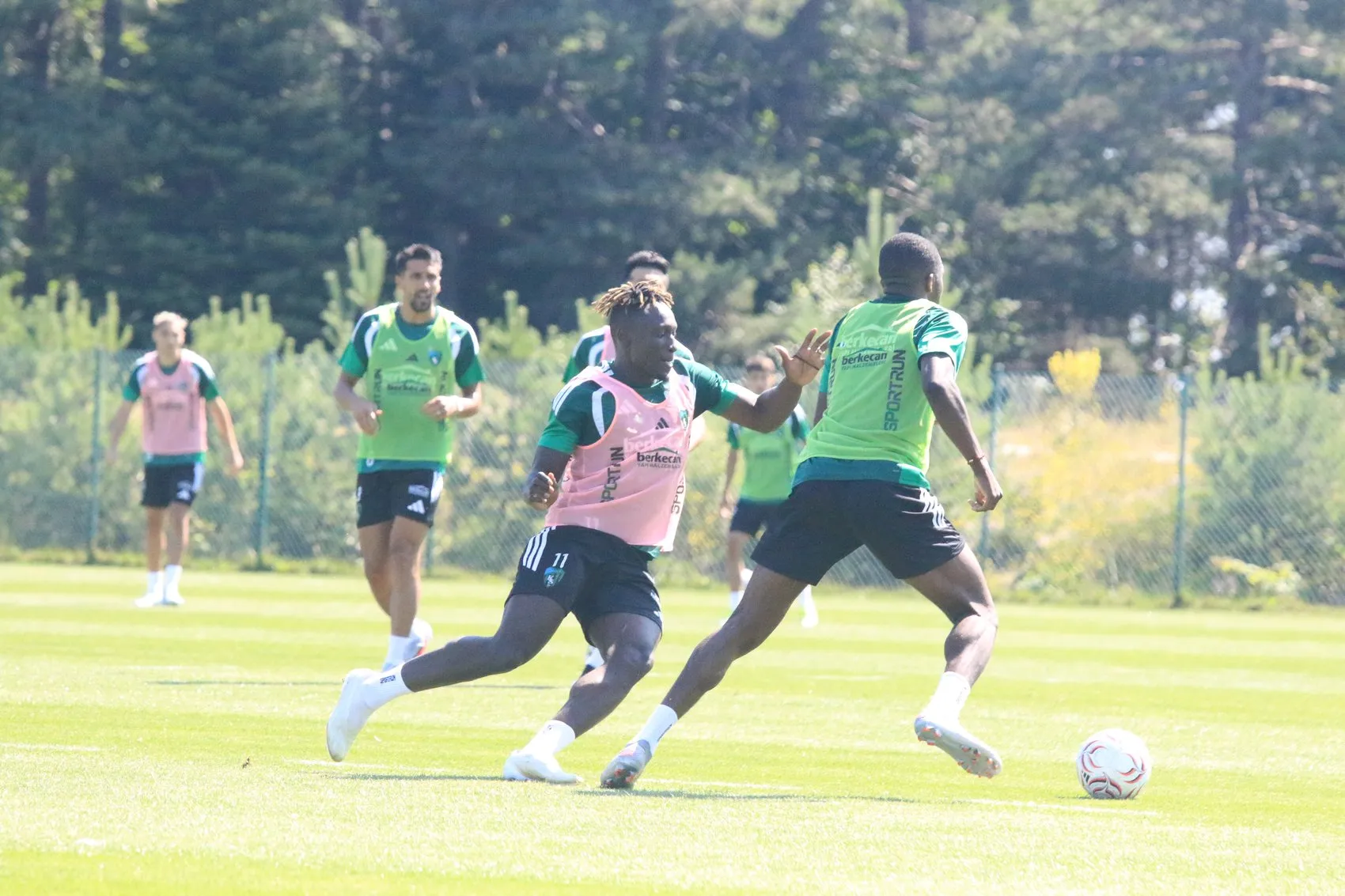 Kocaelispor yeni sezon rotasını Düzce Topuk Yaylası'na çevirdi