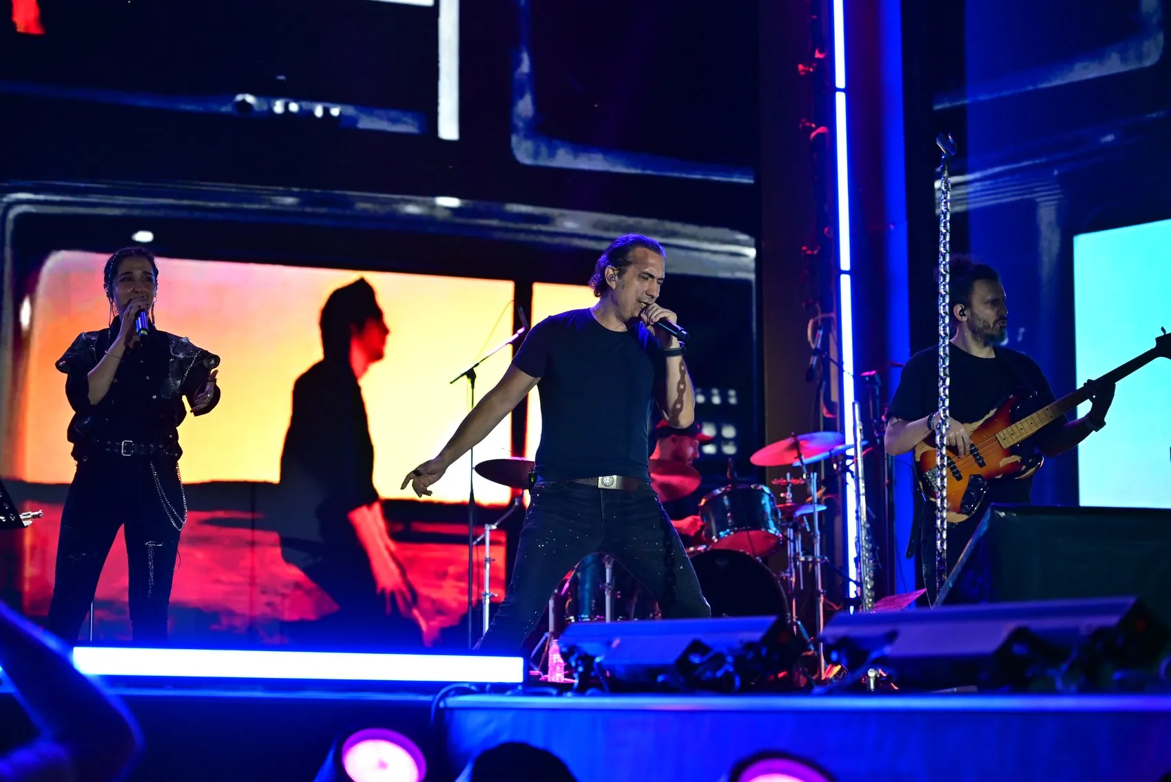 Vanlılar Kıraç şarkılarıyla festival coşkusunu doyasıya yaşadı