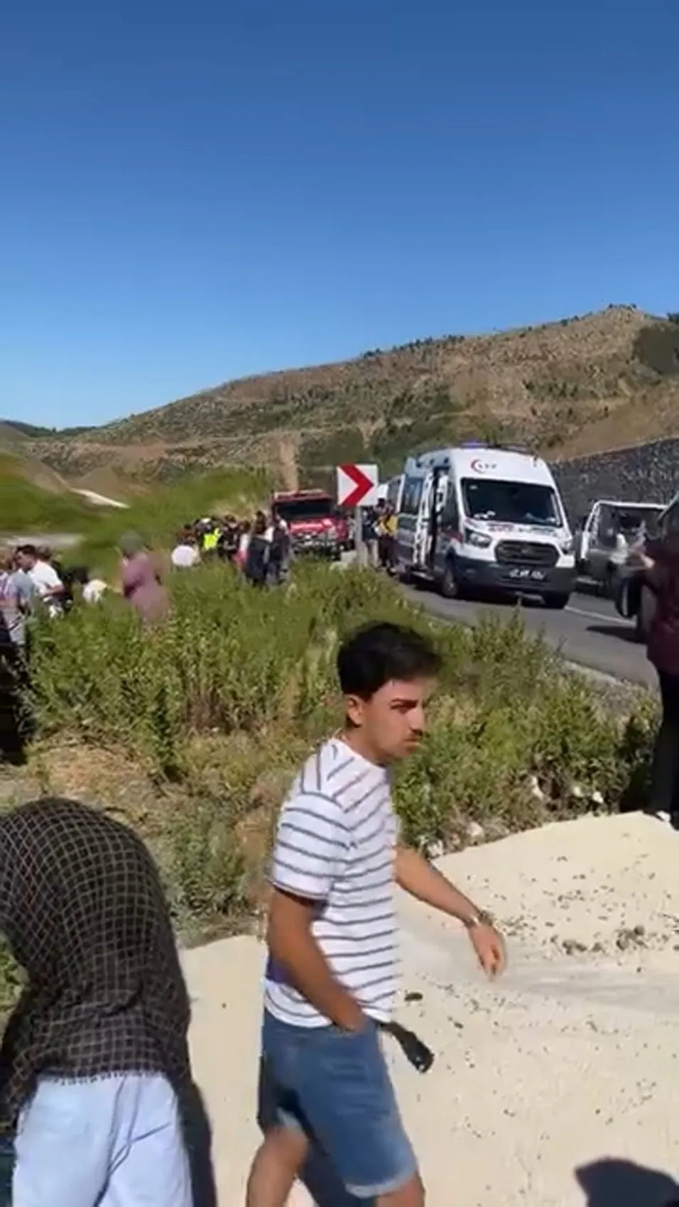 Manavgat yolunda feci kaza 5 kişilik aile hayatını kaybetti