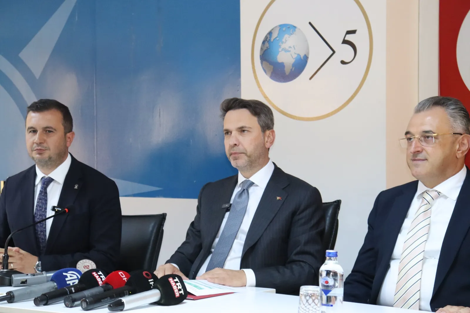 Türkiye enerjide dışa bağımlılığı bitirmek için düğmeye bastı