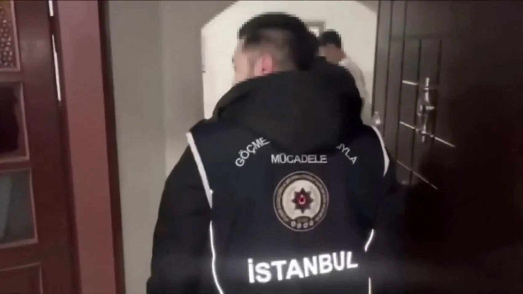 İstanbul merkezli göçmen kaçakçılığı operasyonunda dört kişi yakalandı