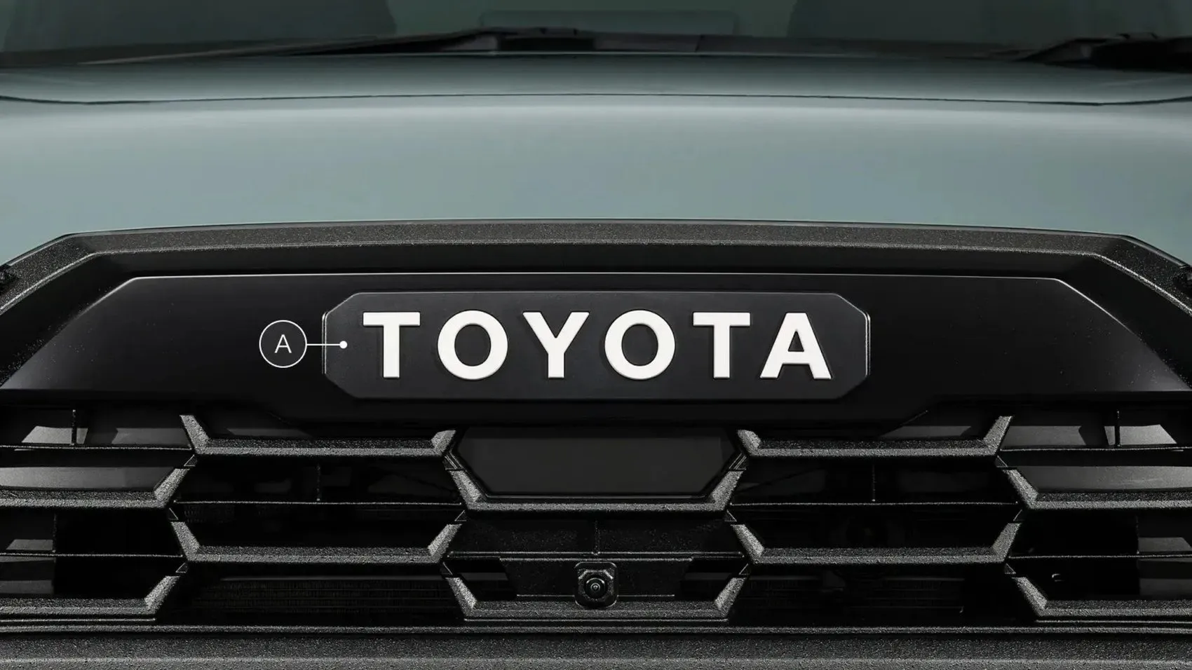 Toyota Corolla Cross'un yeni versiyonu tanıtıldı: İşte fiyatı