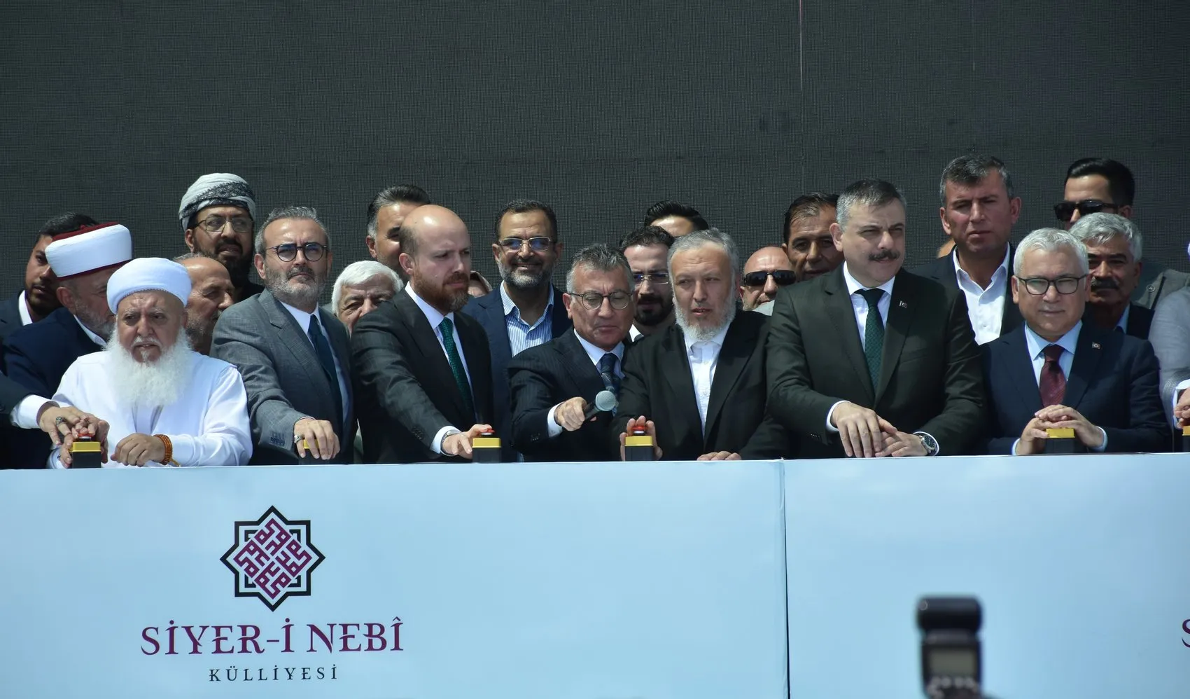 Sivas’ta 30 binadan oluşan büyük külliye projesinin temelleri atıldı
